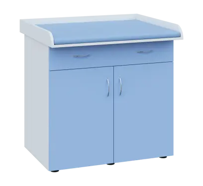 PP - 100 pult přebalovací s matrací, 2-dveřové, 1-zásuvka, 1000x1000x800, korpus bílý, dvířka pastelově modrá, koženka blankytně modrá N 15