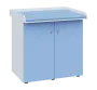 PP - 105 pult přebalovací s matrací, 2-dveřový, 1000x1000x800, korpus bílý, dvířka pastelově modrá, koženka blankytně modrá N 15