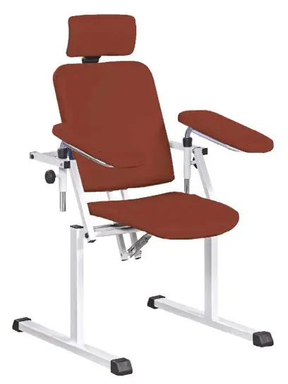 OZC - 08 křeslo odběrové se 2 područkami, hnědé č. 9