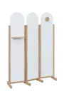 ATMOSFERE ROUND 219, dřevěný 3-dílný paraván, mobilní, výška 1900 mm, rám dub bardolino, výplň bílá, polička, věšák