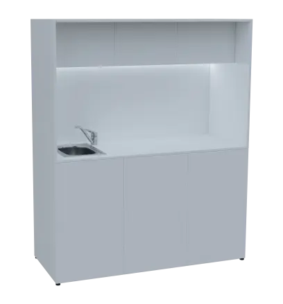 KUCH - CUBE 3 kuchyňka, vybavení - dřez + baterie + lednice, 1800x1480x600 mm, LED osvětlení, horní výklopné skříňky, bílá