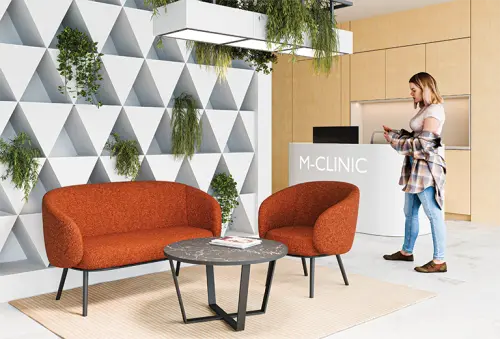 ELISABETH, křeslo, kovové nohy černé, látka cihlová