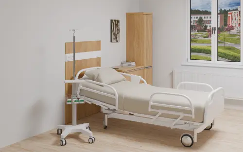 ISS 032 - infuzní stojan s 4mi kolečky, odkládacím stolkem a košem, bílý