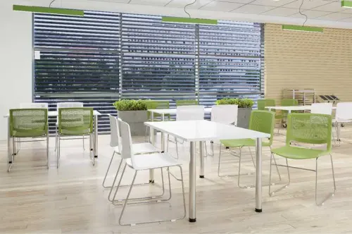 LILY židle konferenční, nohy chrom, plast bílý, 3+1 ZDARMA