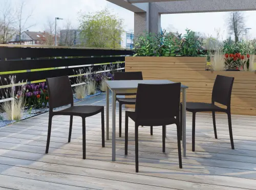 GRÉTA židle plastová, černá