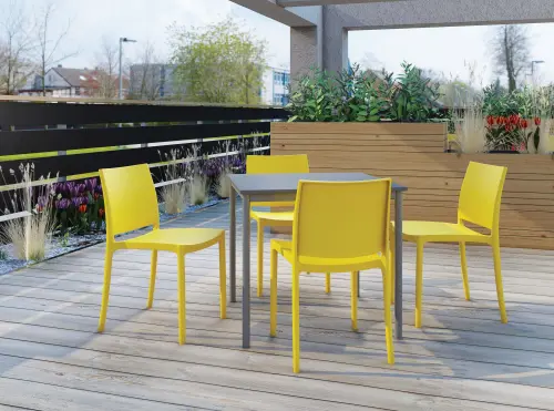 GRÉTA židle plastová, žlutá