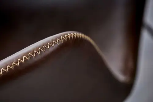 LISA židle barová, tmavě hnědá koženka