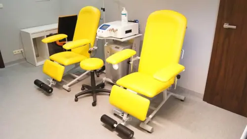 MEDI BASIC PLUS křeslo zdravotnické, černé č.10