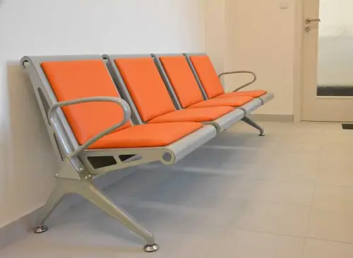 SPRING PU 2, kovová lavice do čekárny, 2-sedák, eko-kůže zelená, kostra stříbrná