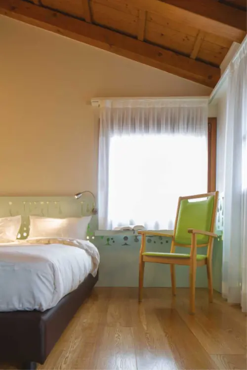 JONAS SENIOR XXL křeslo pro domovy a stacionáře 600 - světle šedá