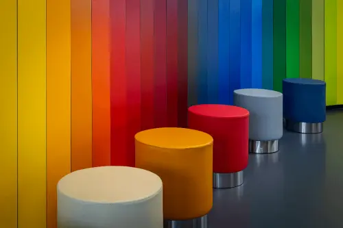 MOON taburet, základna nerez, koženka zelená Apple