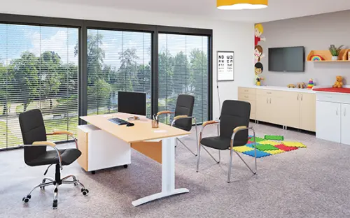 LAURA židle, koženka černá, područky buk