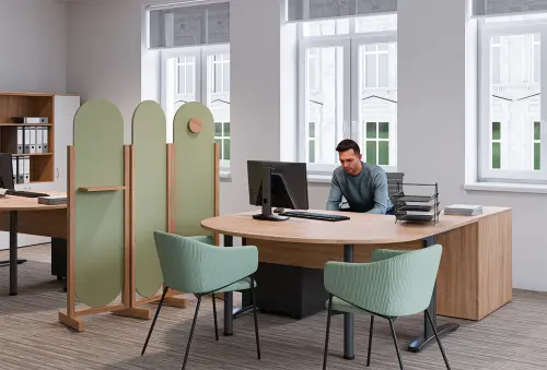 ATMOSFERE ROUND 416, dřevěný 3-dílný paraván, mobilní, výška 1600 mm, rám bílá, výplň žlutá odio, polička, věšák