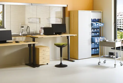 Fleximax 27-20 výškově nastavitelný stůl, kovová podnož stříbrná, deska 25 mm, široký 2000 mm, třešeň šumavská